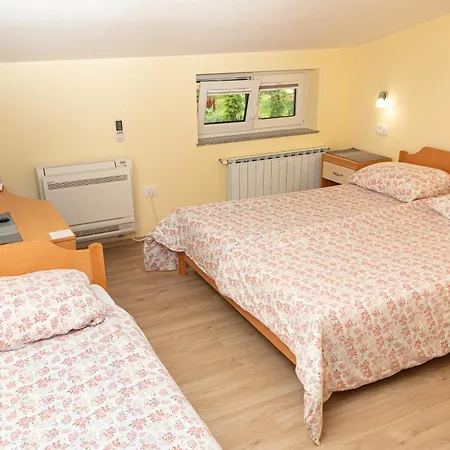 Smještaj na farmi Na Hribu