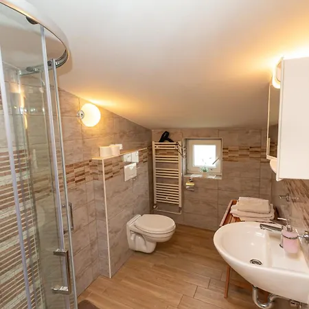 Çiftlik konaklama Na Hribu