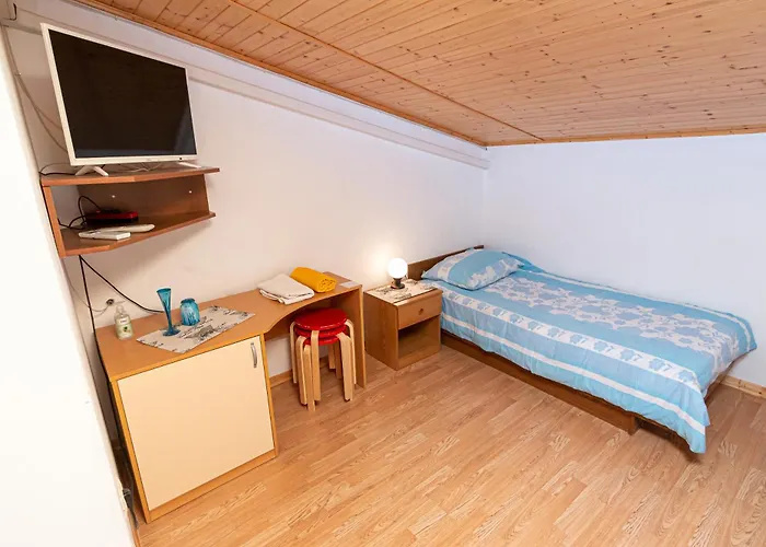 Na Hribu Bivanje na kmetiji *